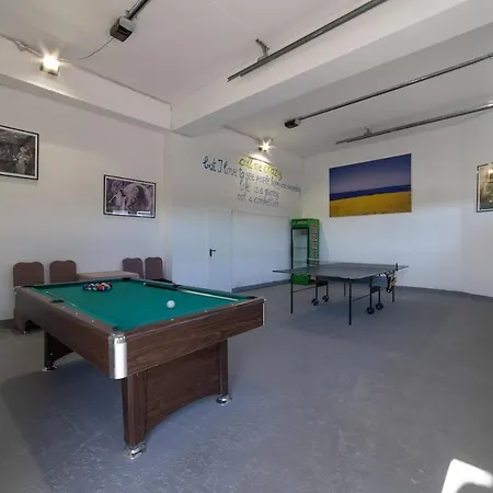 Chester With Heated Pool * Kastela