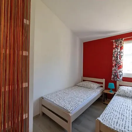 Chester With Heated Pool Holiday home Kastela